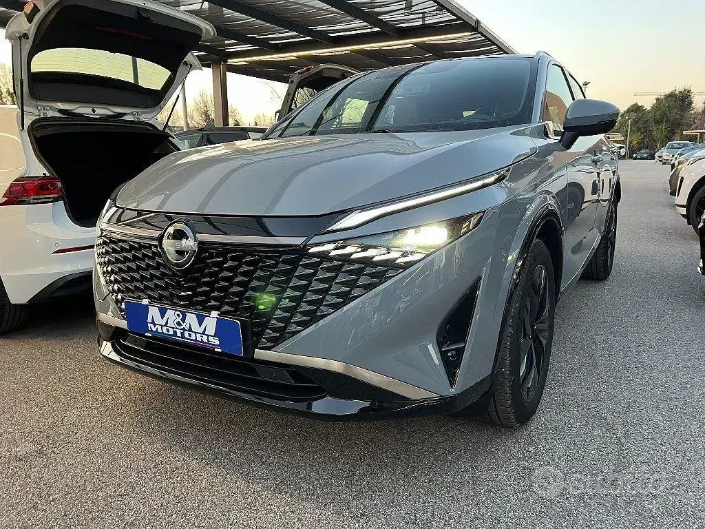 Nuova Nissan Qashqai Tekna 158 CV (116 kW) 2026 Grigio SUV