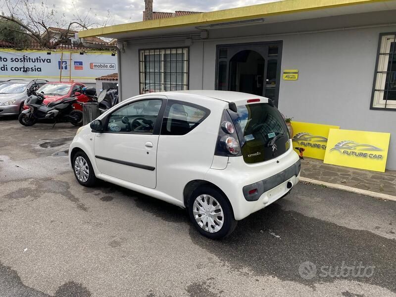 Usata Citroën C1 68 CV (50 kW) 2012 Bianco Utilitaria