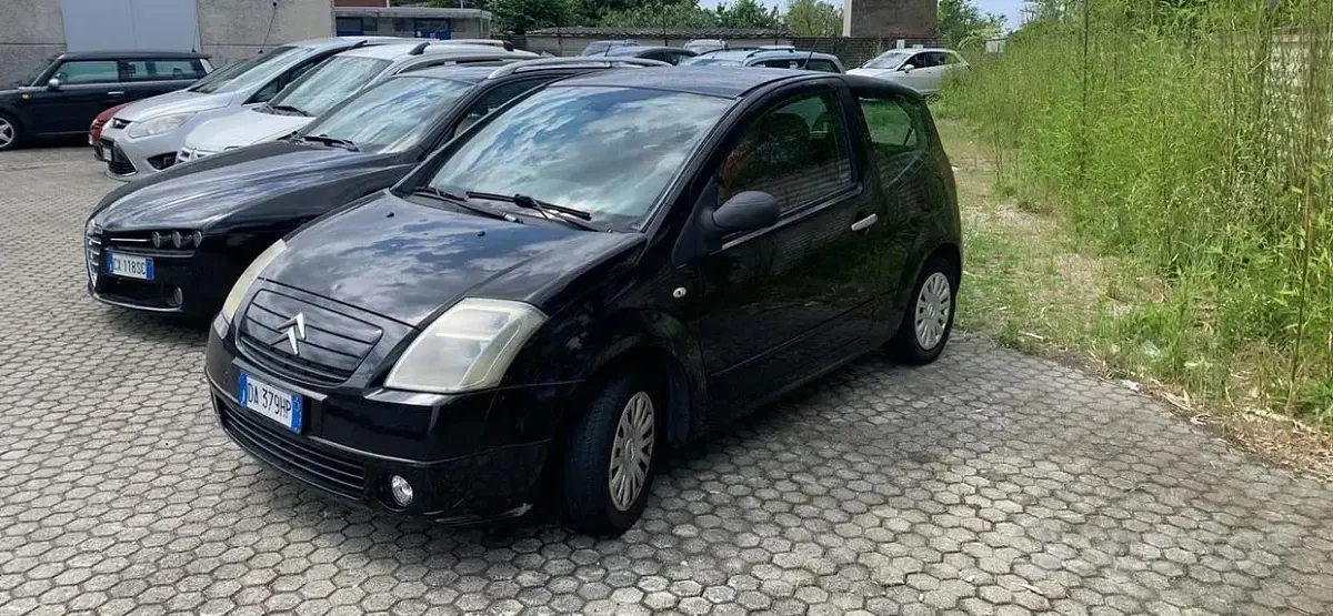 Usata Citroën C2 Elegance 60 CV (44 kW) 2006 Nero Utilitaria