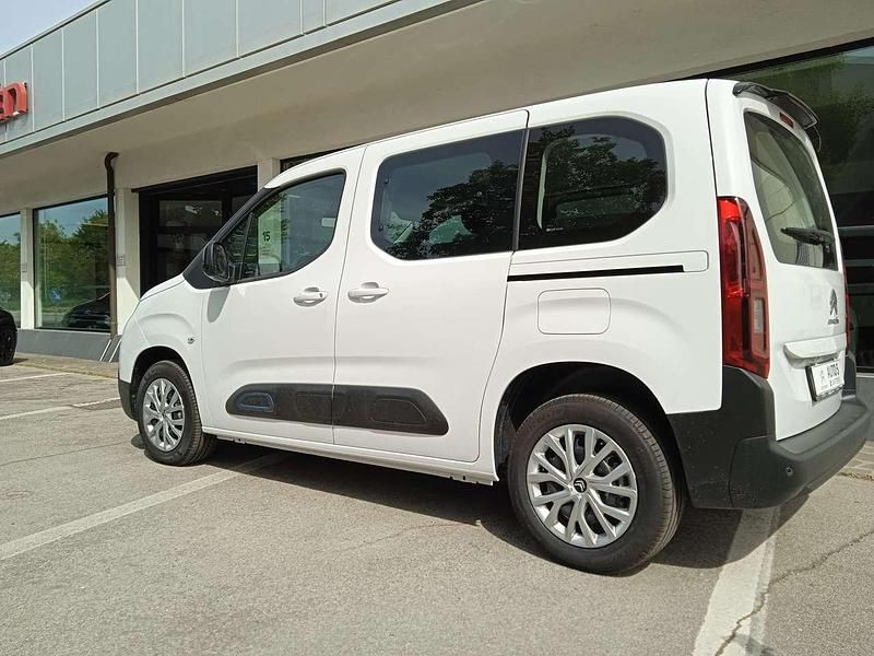 Usata Citroën Berlingo Feel 56 kW (77 CV) 2023 Bianco Monovolume