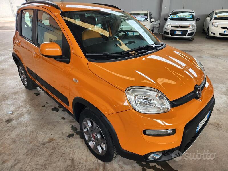 Usato 2013 Fiat Panda 4x4 0.9 Benzin 85 CV (10.700 €)