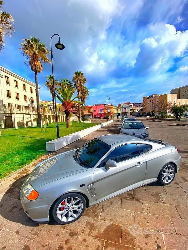 Usata Hyundai Coupé 2002 Grigio Coupé