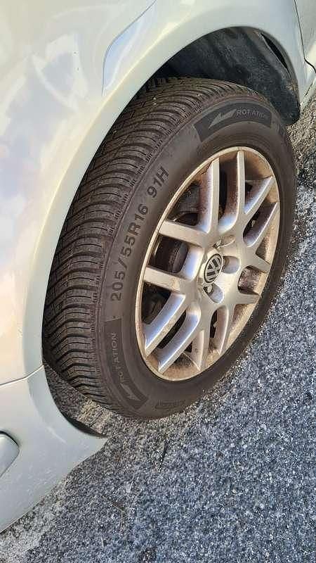 Usata VW Golf IV Comfortline 110 CV (80 kW) 2000 Argento Berlina