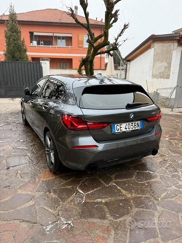 Usata BMW 118 Advantage 136 CV (100 kW) 2020 Grigio Utilitaria