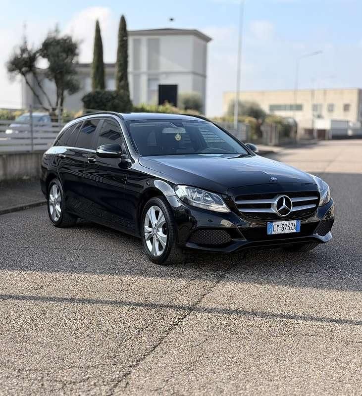 Usata Mercedes C180 Premium 116 CV (85 kW) 2015 Station wagon