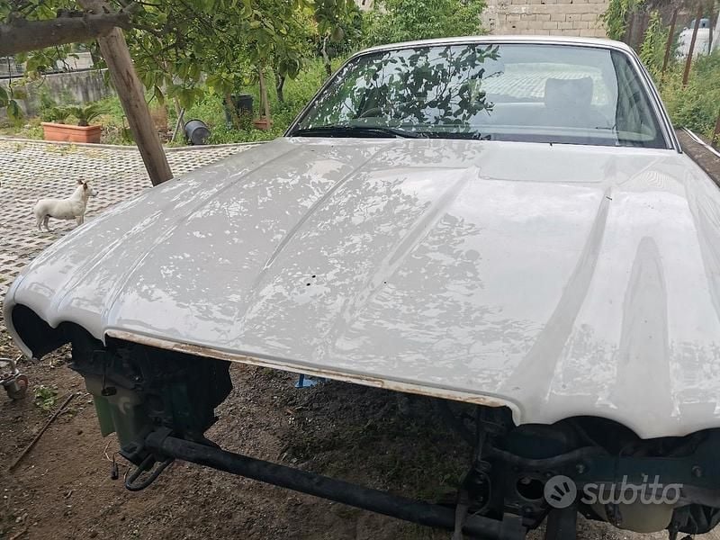 Usata Jaguar XJ8 237 CV (174 kW) 1999 Berlina