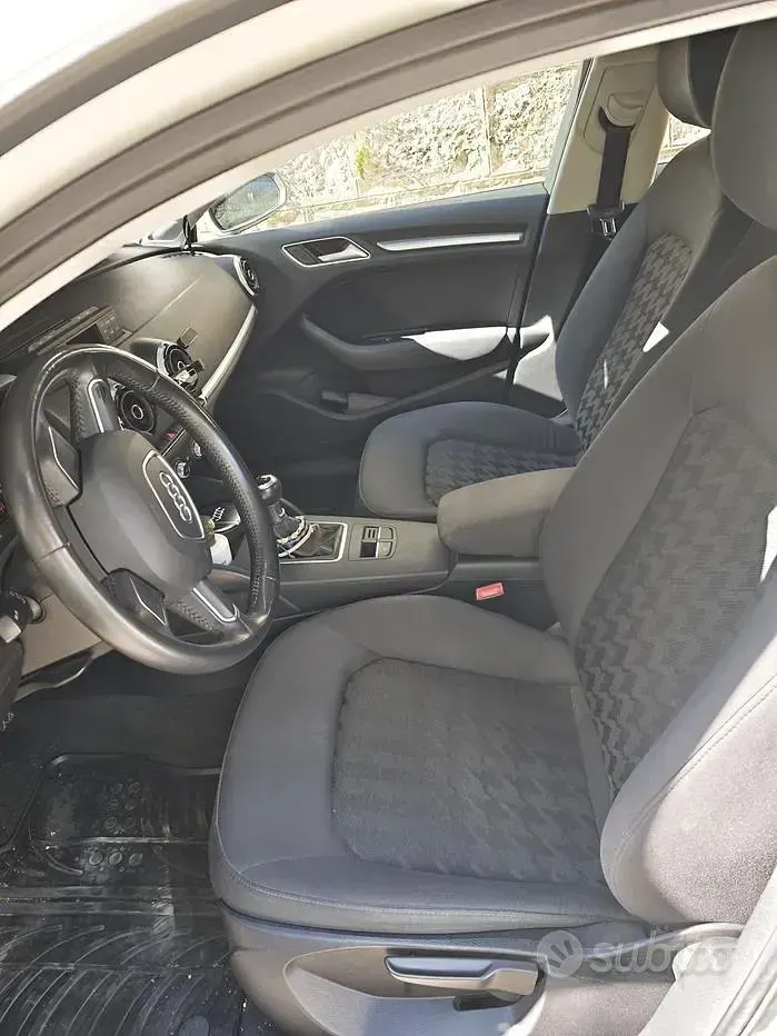 Usata Audi A3 105 CV (77 kW) 2013 Bianco Berlina