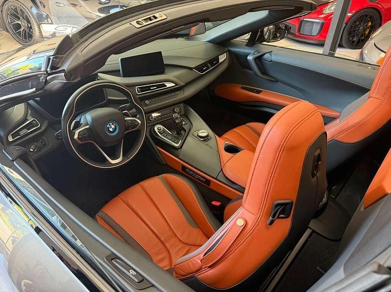 Usata BMW i8 231 CV (169 kW) 2018 Grigio Coupé
