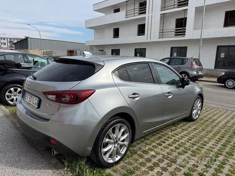 Usata Mazda 3 Exceed 150 CV (110 kW) 2015 Grigio Berlina