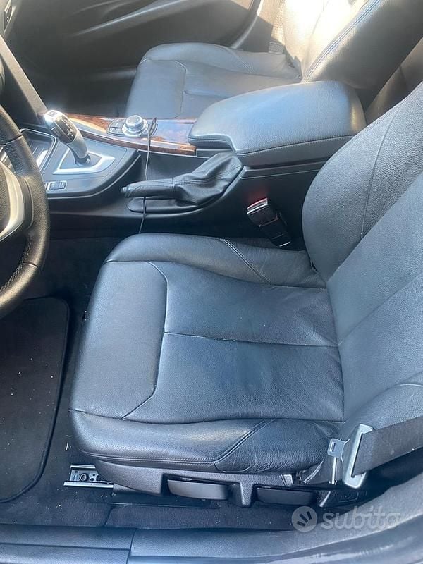 Usata BMW 320 2013 Grigio Station wagon