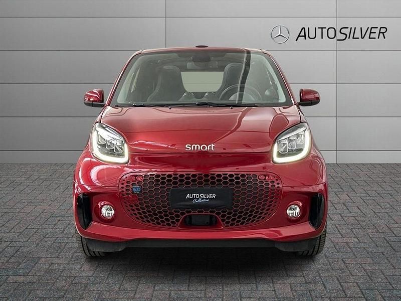 Usata Smart ForTwo Electric Drive Prime 60 kW (82 CV) 2024 Rosso / metallizzato Cabrio