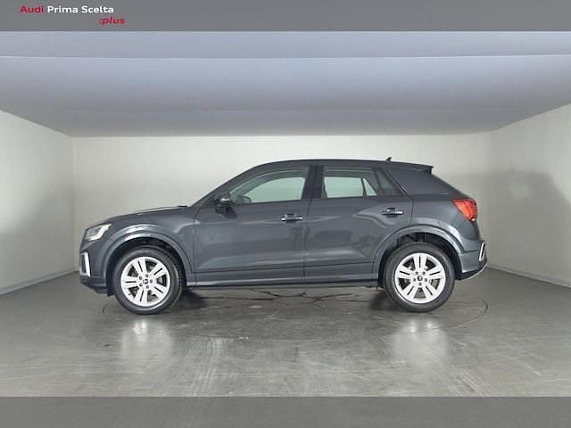 Usata Audi Q2 Advanced 150 CV (110 kW) 2024 Grigio manhattan metallizzato SUV
