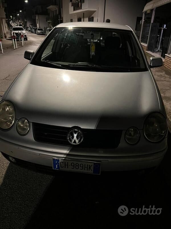 Usata VW Polo 2004 Grigio Berlina