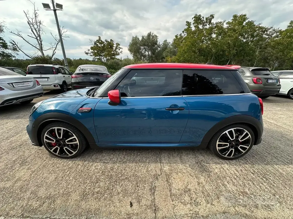 Usata Mini John Cooper Works Essential 231 CV (169 kW) 2022 Blu Utilitaria