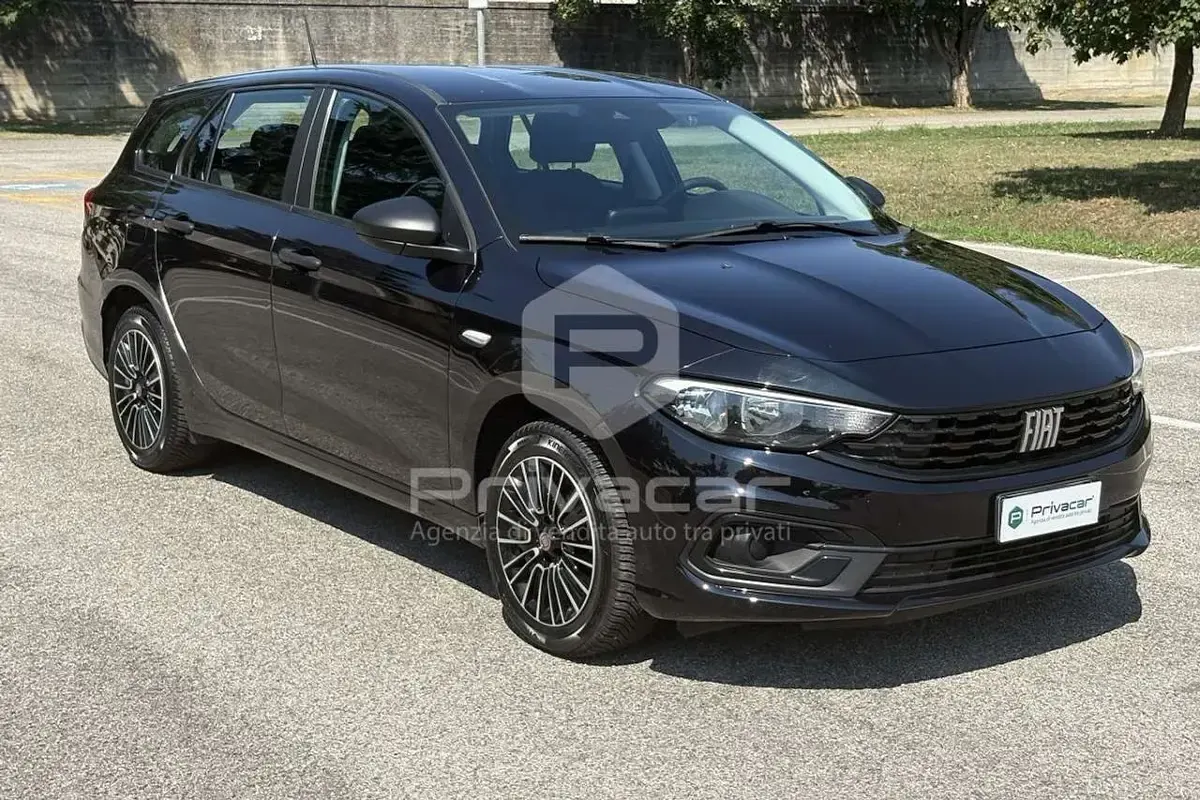 Usata Fiat Tipo City Life 95 CV (69 kW) 2023 Nero Station wagon