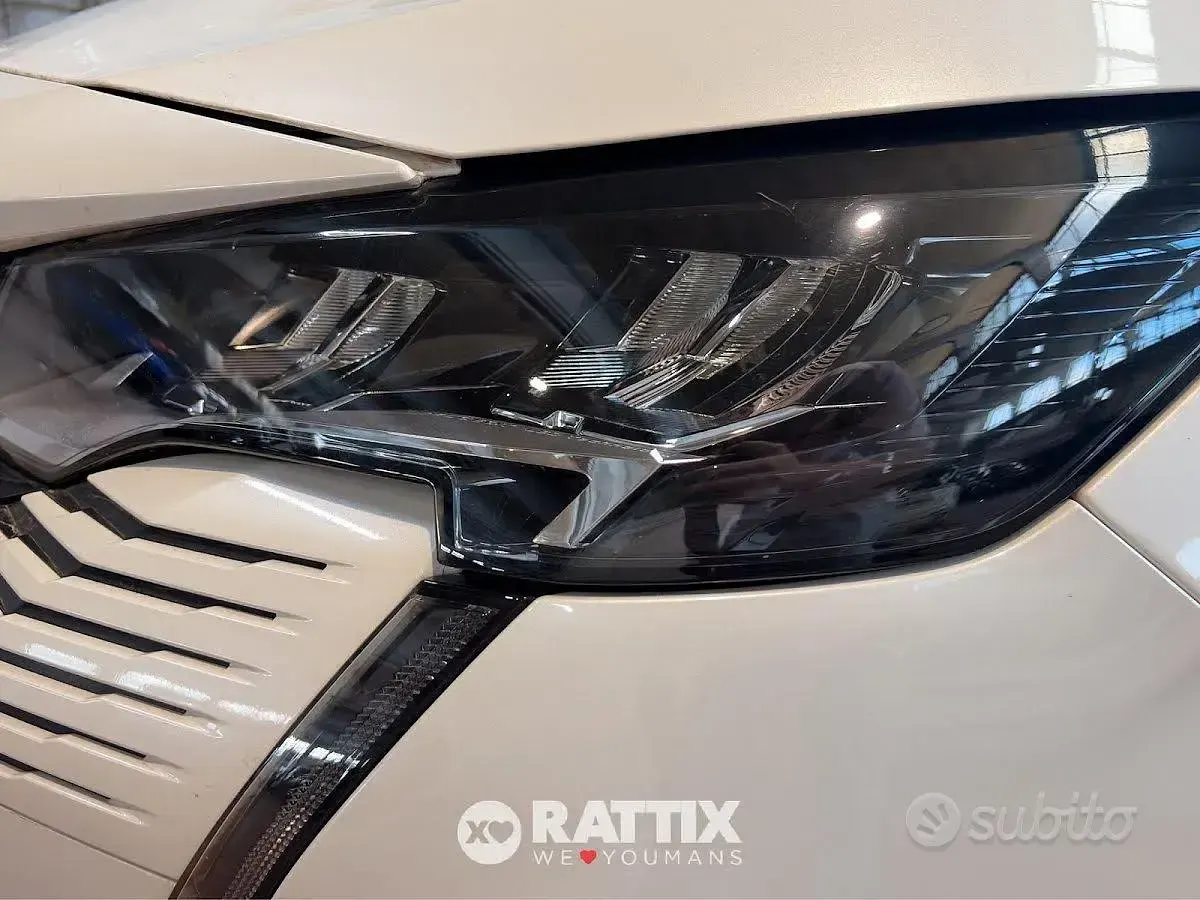 Usata Peugeot 3008 Allure 181 CV (133 kW) 2022 Bianco madreperla SUV