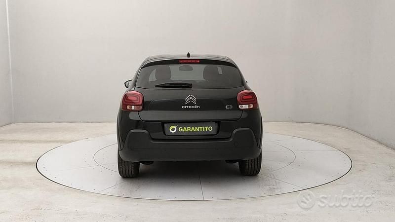 Usata Citroën C3 PureTech 110 CV (80 kW) 2024 Nero Berlina