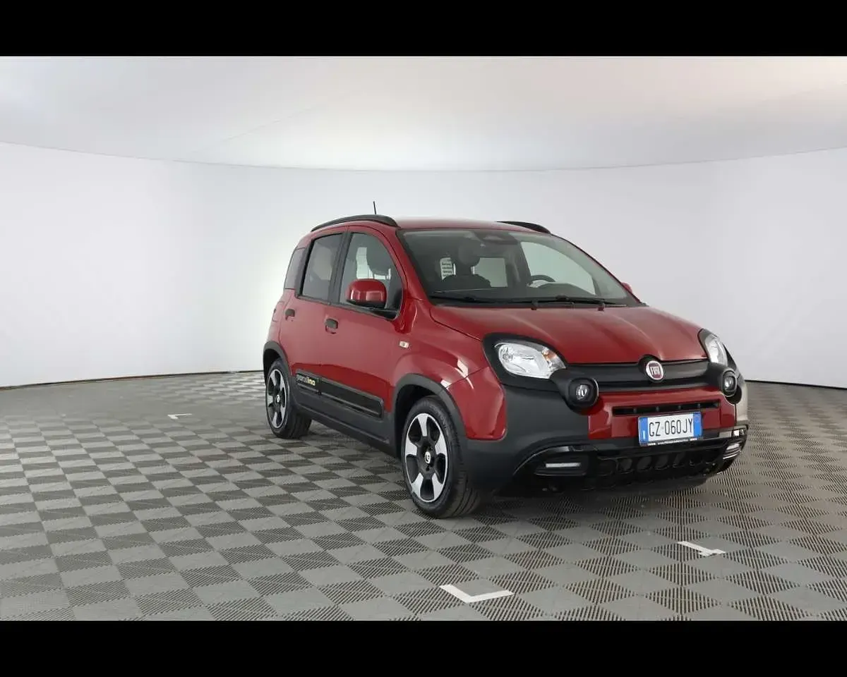 Usata Fiat Panda Cross Cross 69 CV (50 kW) 2025 Rosso Utilitaria