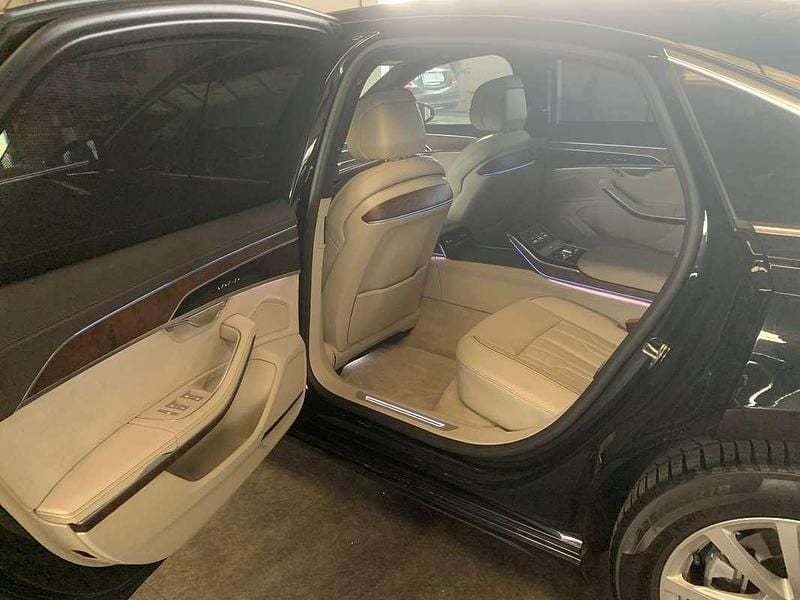 Usata Audi A8L Ambiente 286 CV (210 kW) 2020 Nero Berlina