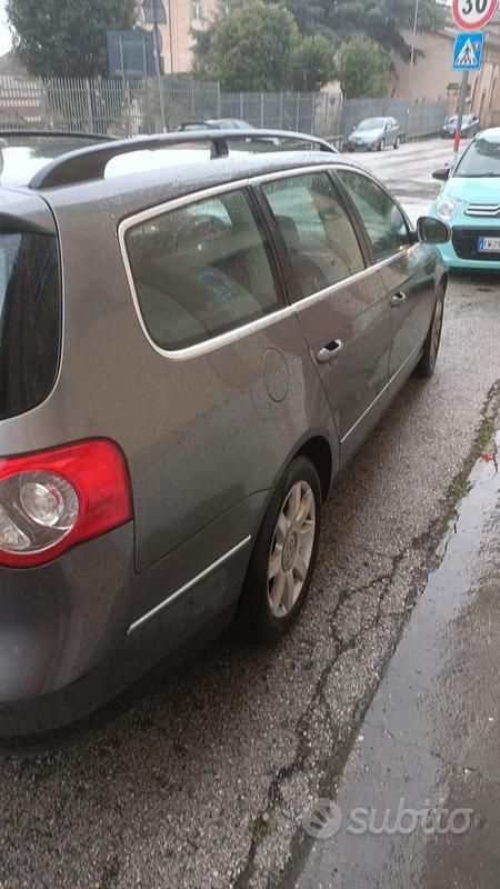 Usata VW Passat 140 CV (102 kW) 2005 Station wagon