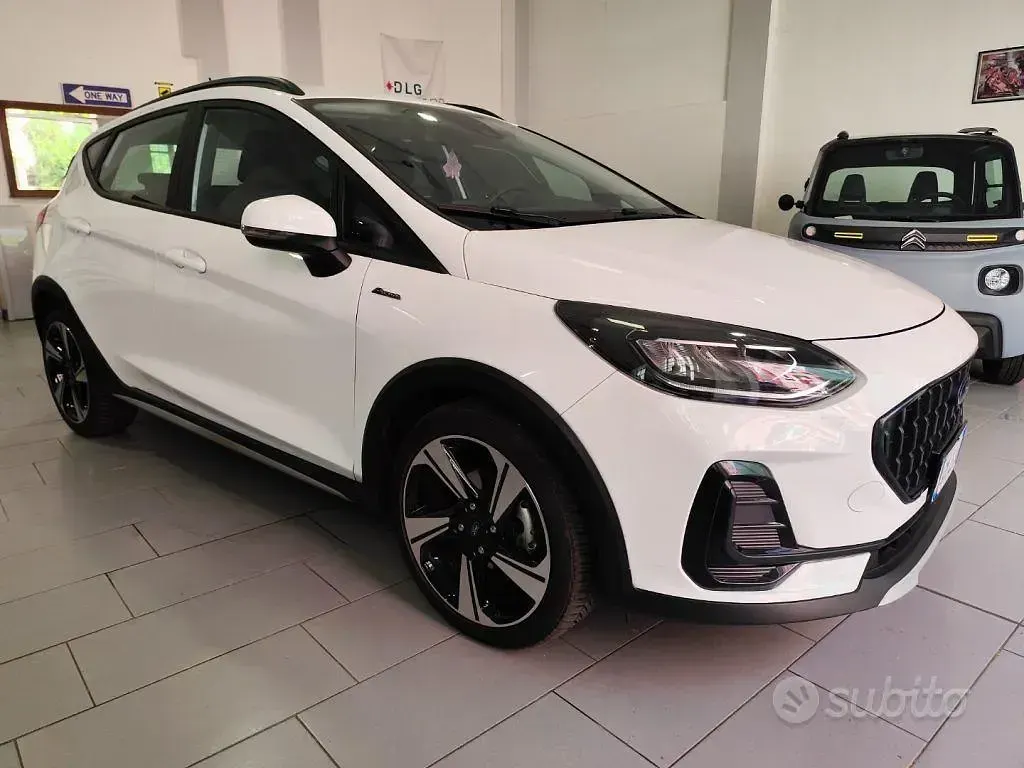 Usata Ford Fiesta Active 125 CV (91 kW) 2023 Bianco Utilitaria