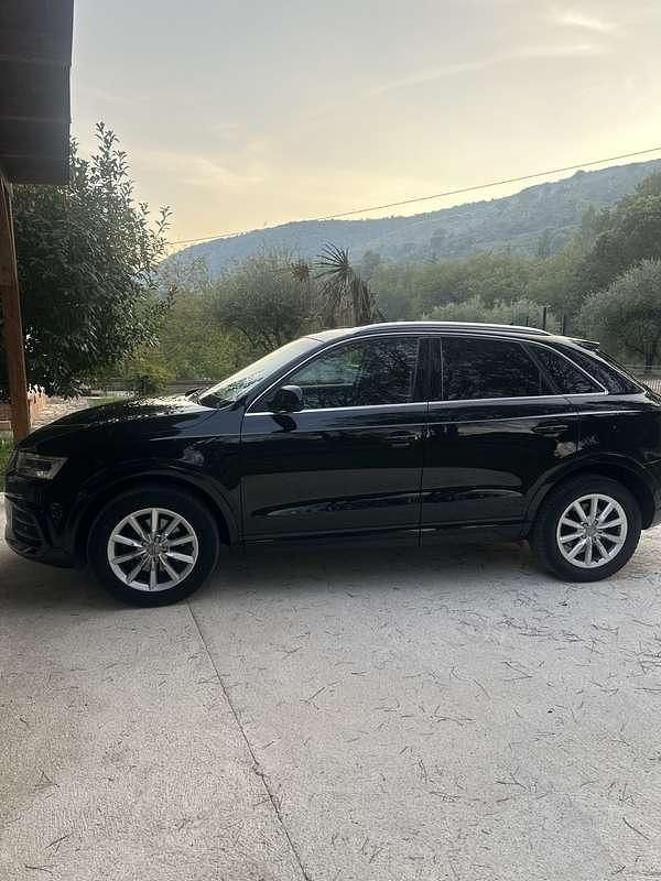 Usata Audi Q3 Business 150 CV (110 kW) 2015 SUV