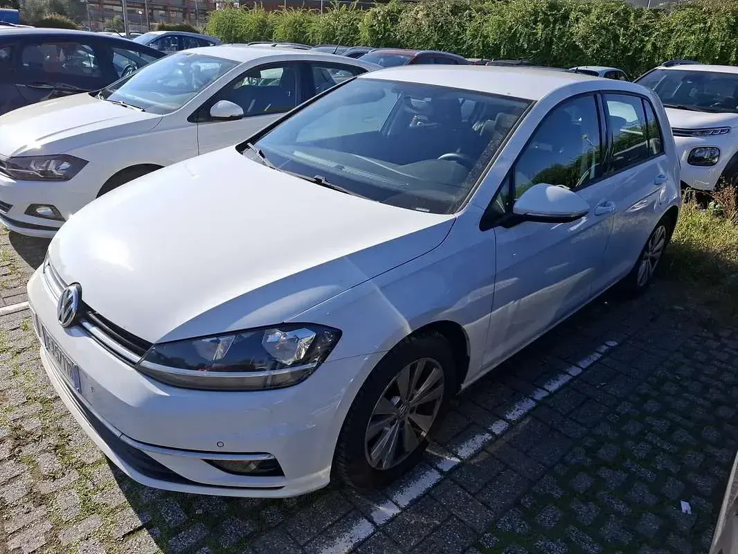 Usata VW Golf VII Comfortline 110 CV (80 kW) 2017 Berlina