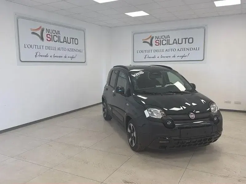 Nuova Fiat Panda Cross 65 CV (47 kW) 2026 Verde Utilitaria