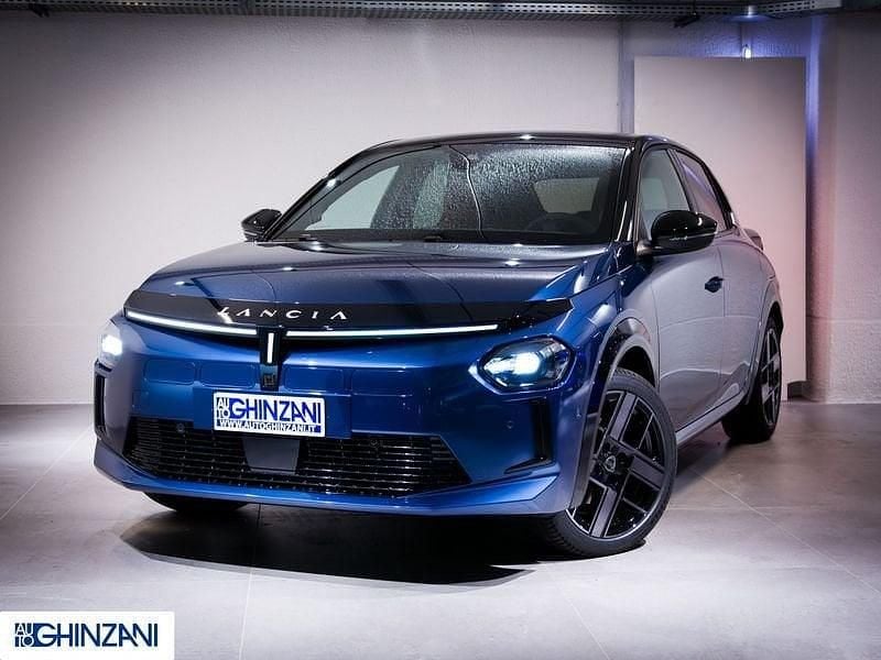 Usata Lancia Ypsilon 61 kW (84 CV) 2024 Blu Utilitaria