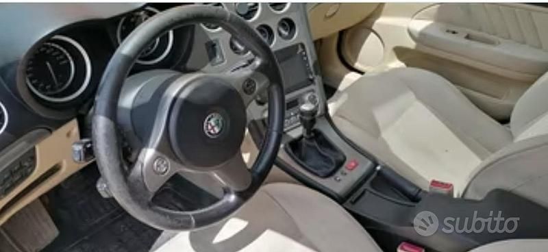 Usata Alfa Romeo 159 150 CV (110 kW) 2007 Nero Station wagon