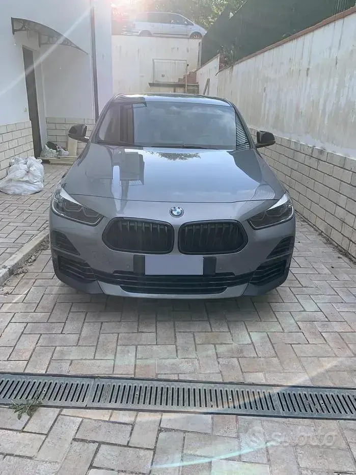 Usata BMW X2 Advantage 116 CV (85 kW) 2023 Grigio SUV