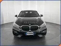 Usata BMW 118 Sport Line 140 CV (102 kW) 2019 Nero Utilitaria