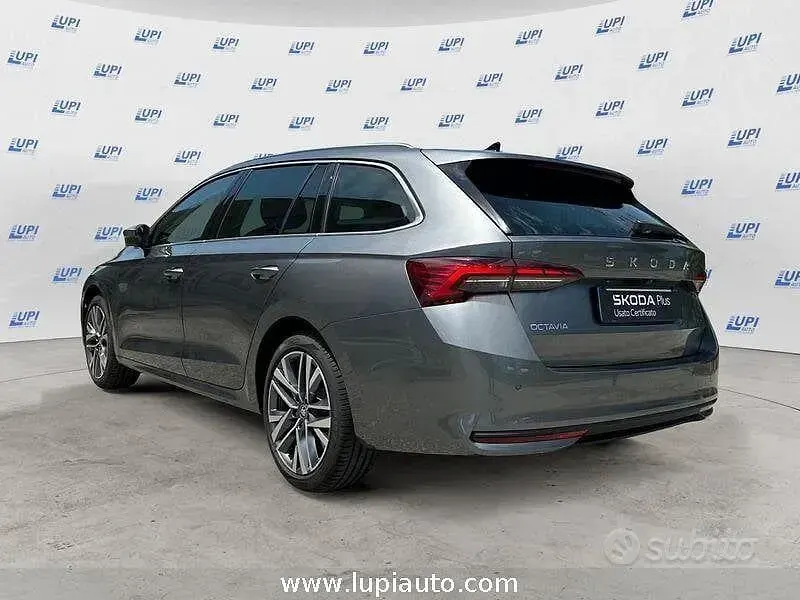 Nuova Skoda Octavia Style 150 CV (110 kW) 2025 Grigio Station wagon