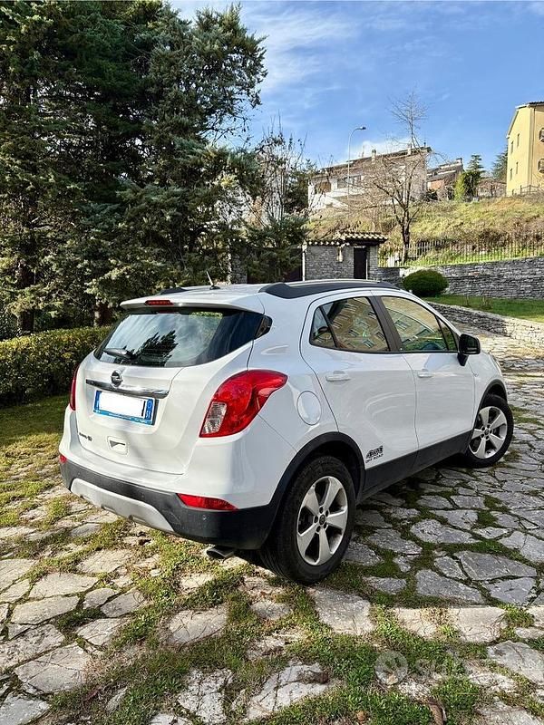 Usata Opel Mokka X Business 140 CV (102 kW) 2019 Bianco SUV