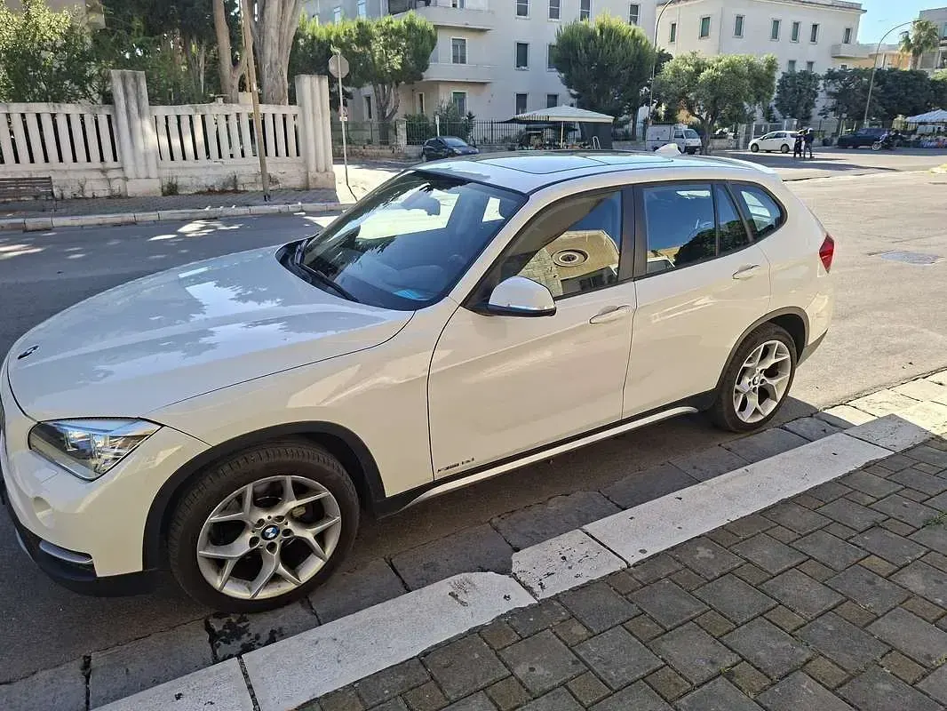 Usata BMW X1 143 CV (105 kW) 2013 SUV