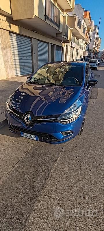 Usata Renault Clio IV 75 CV (55 kW) 2018 Blu Berlina