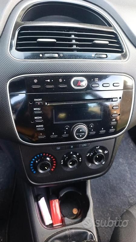 Usata Fiat Punto Evo Emotion 105 CV (77 kW) 2013 Grigio Utilitaria