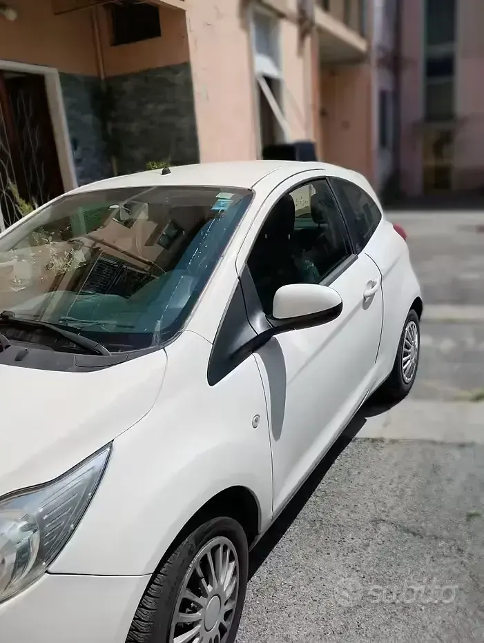 Usata Ford Ka 69 CV (50 kW) 2013 Utilitaria