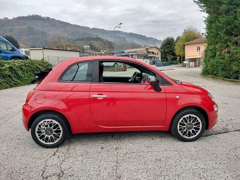Usata Fiat 500C 69 CV (50 kW) 2024 Rosso Cabrio