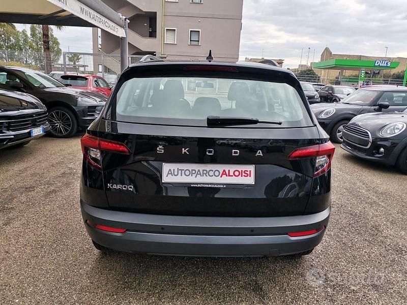 Usata Skoda Karoq Executive 110 CV (80 kW) 2021 Nero SUV