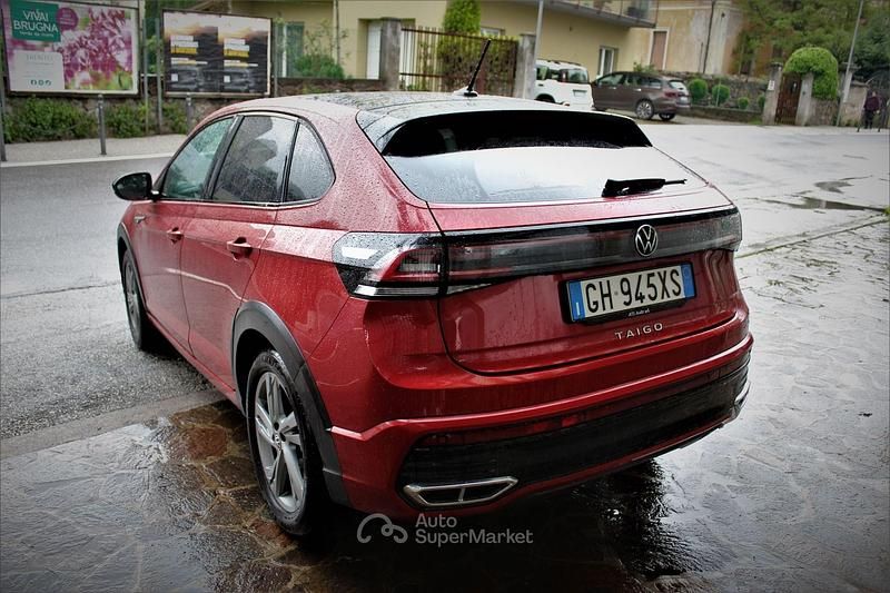 Usata VW Taigo 110 CV (80 kW) 2022 Rosso SUV