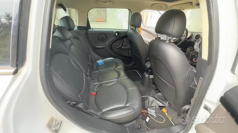 Usata Mini Cooper S Countryman 184 CV (135 kW) 2011 Bianco SUV