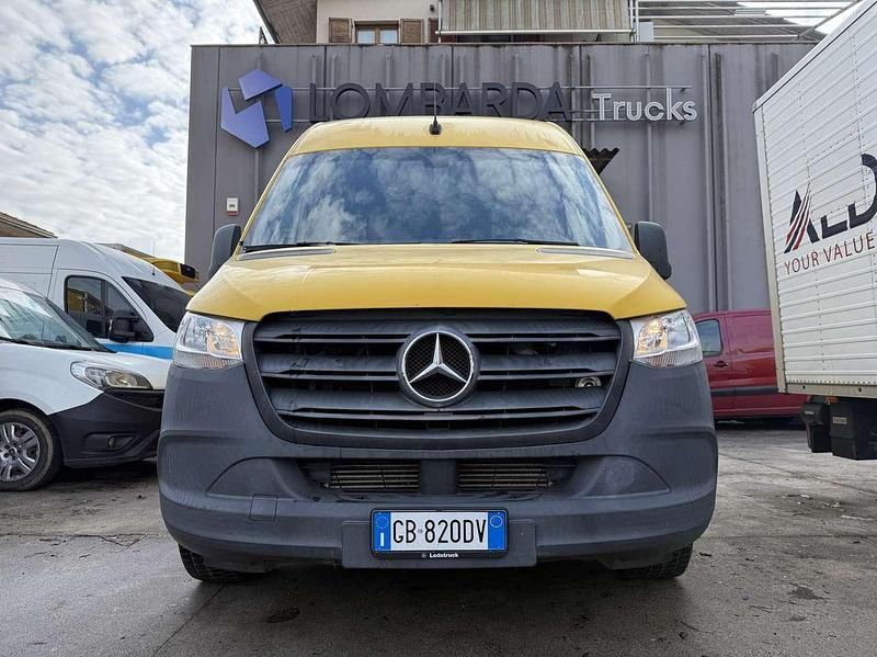Usata Mercedes Sprinter 114 CV (83 kW) 2020 Giallo Furgone