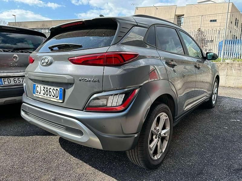 Usata Hyundai Kona 120 CV (88 kW) 2022 Grigio SUV