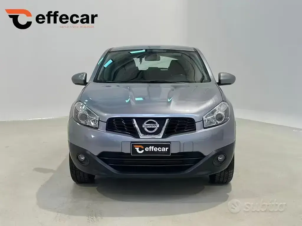 Usata Nissan Qashqai N-TEC 110 CV (80 kW) 2013 Grigio SUV