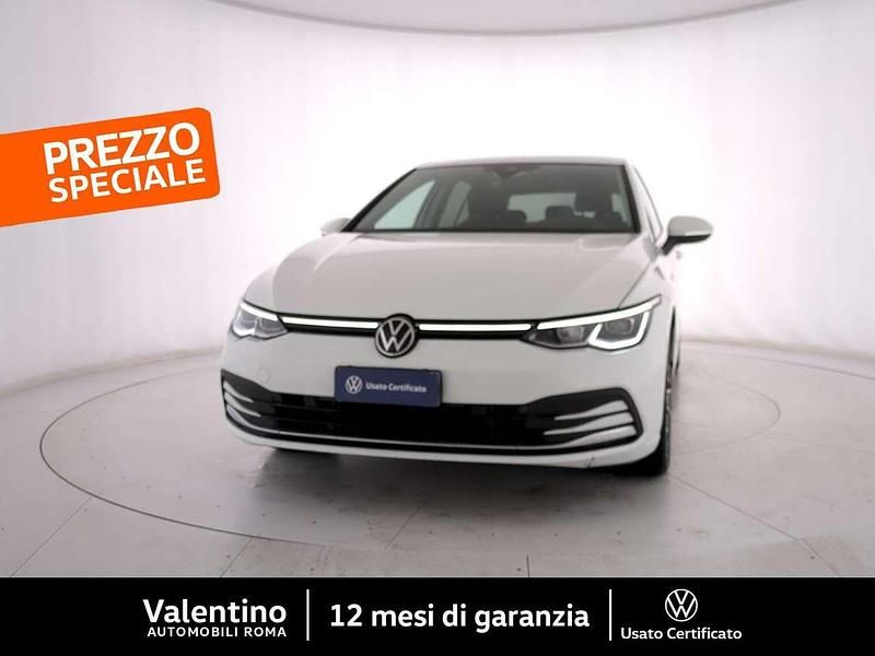 Bianco Usata 2023 VW Golf VIII Style Tre volumi | 24.950 € (Buon prezzo) - Immagine 1/4