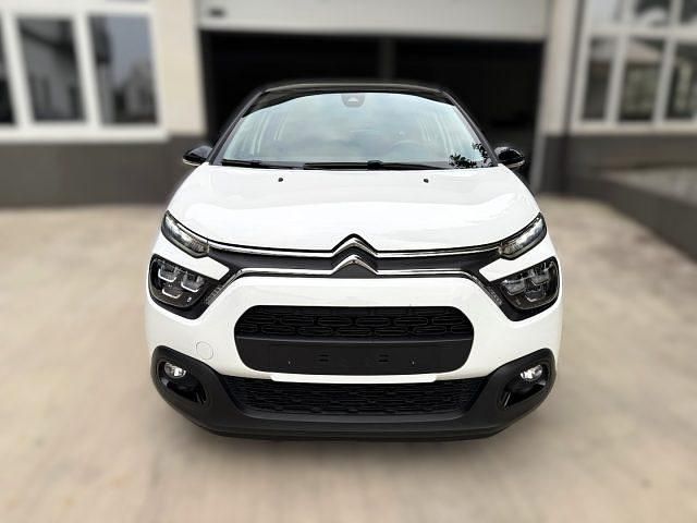 Begagnad Citroën C3 PureTech 110 HK (80 kW) 2024 Vit Sedan