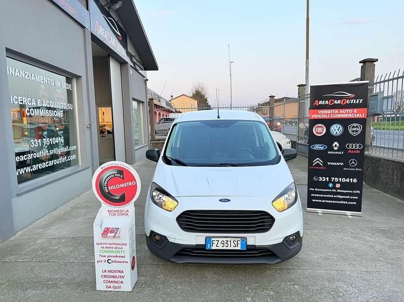 Usata Ford Transit 75 CV (55 kW) 2019 Frozen white [73w]  pastello Furgone