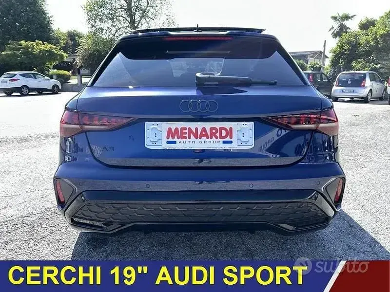 Nuova Audi A3 S-Line 150 CV (110 kW) 2026 Blu Berlina