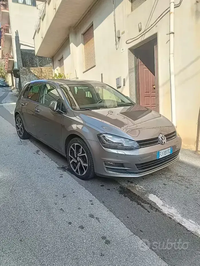 Usata VW Golf VII 110 CV (80 kW) 2017 Grigio Berlina